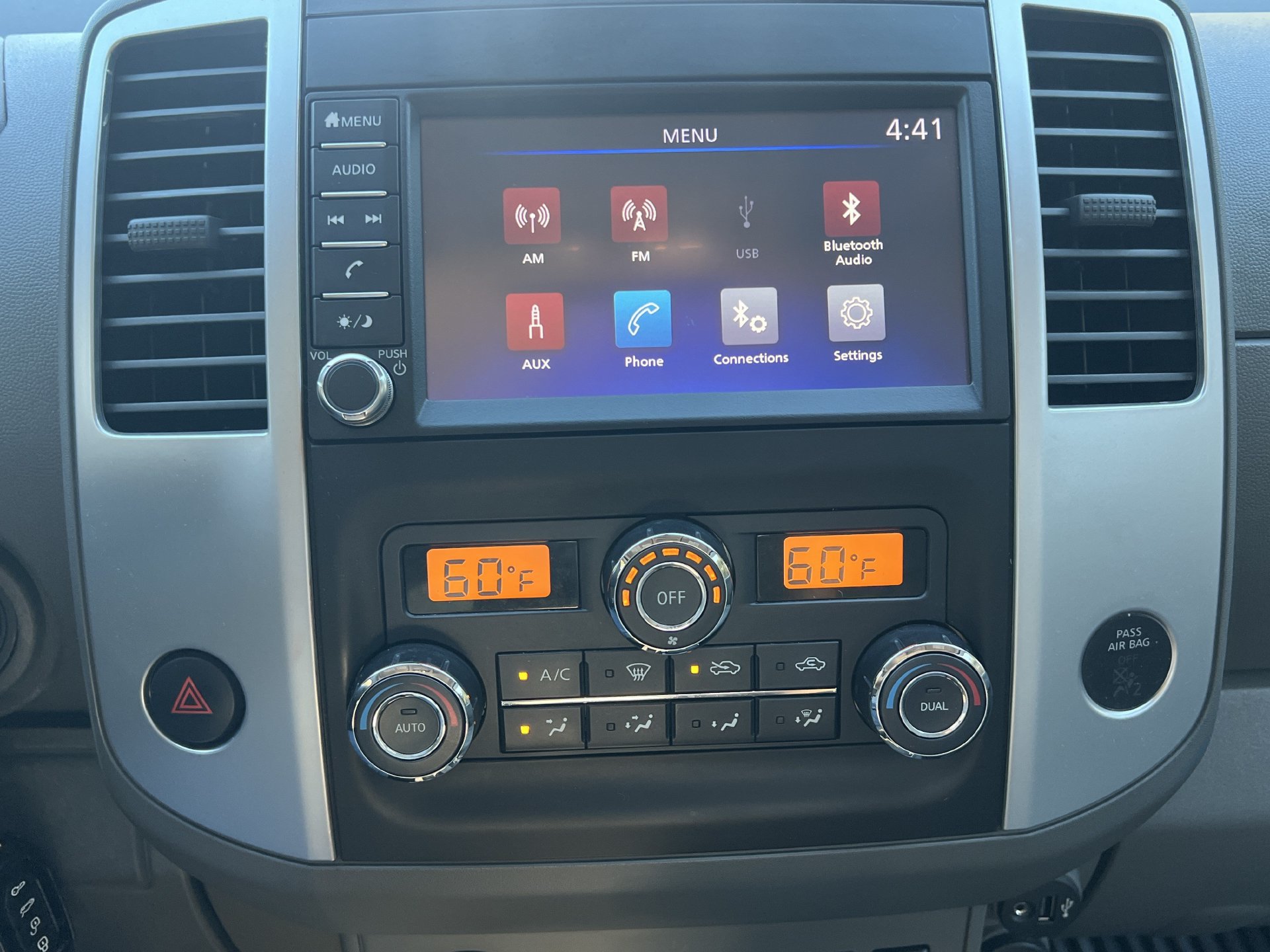 Used 2019 Nissan Frontier SV w/ Value Truck Package RWD image 4