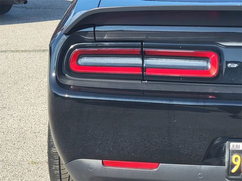 Used 2021 Dodge Challenger R/T Scat Pack image 7