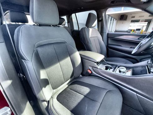 New 2026 Jeep Grand Cherokee Laredo X RWD image 14