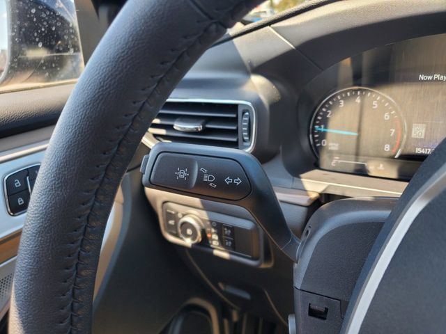 Used 2024 Ford Explorer Limited w/ Limited Technology Package AWD/4WD image 17