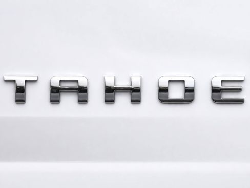 Used 2018 Chevrolet Tahoe LT image 9