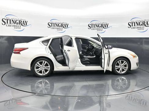 Used 2014 Nissan Altima 3.5 SL FWD image 39
