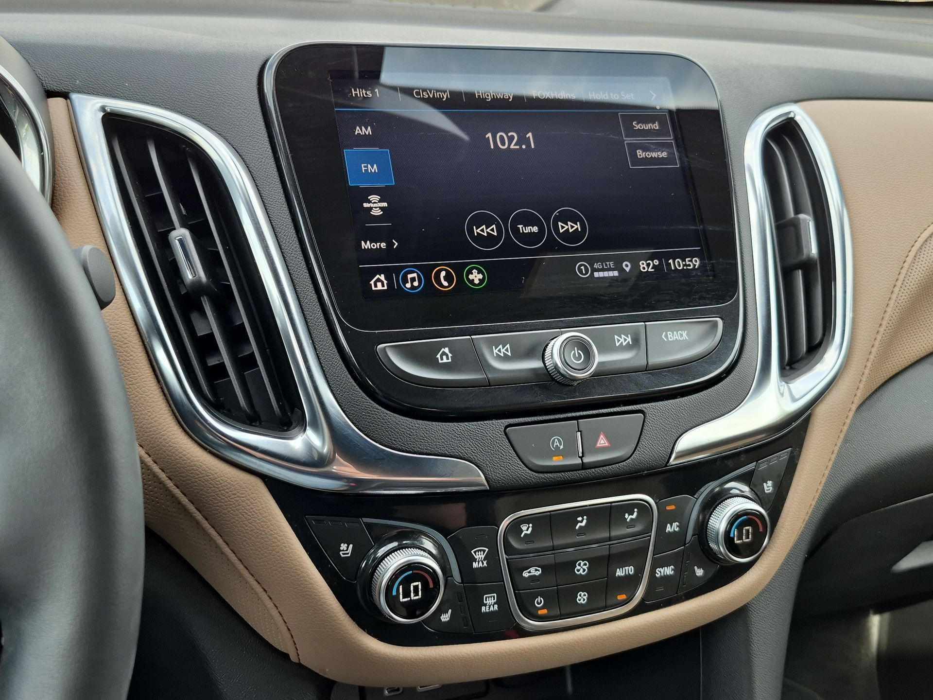 Certified 2023 Chevrolet Equinox Premier AWD/4WD image 13