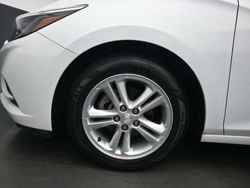 Used 2018 Chevrolet Cruze LT FWD image 45