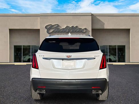 New 2026 Cadillac XT5 Luxury w/ LPO, Premium Carpet Package image 4