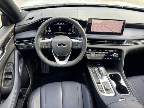 New 2026 INFINITI QX60 Sport image 8