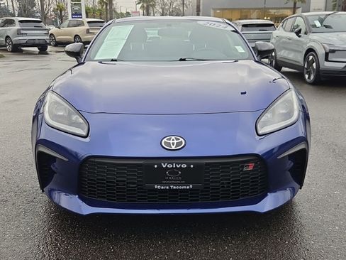 Used 2024 Toyota GR86 image 11