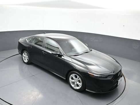 Used 2024 Honda Accord LX image 35
