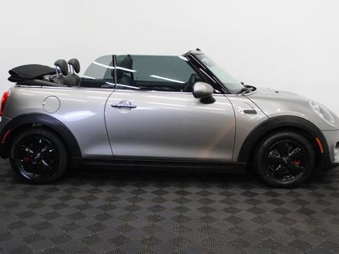Used 2017 MINI Cooper Convertible FWD image 7