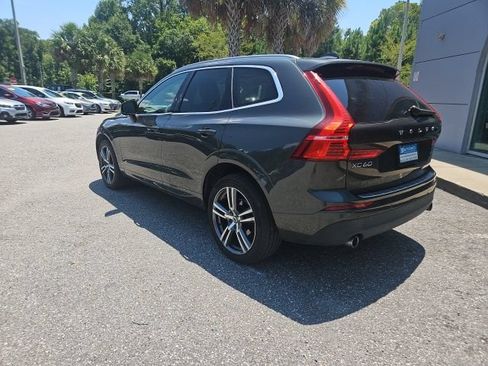 Used 2020 Volvo XC60 T5 Momentum FWD image 3