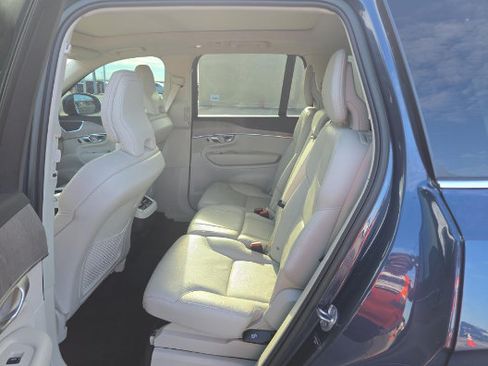 Used 2023 Volvo XC90 B6 Plus w/ Protection Package Premier AWD/4WD image 7