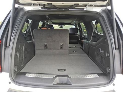 Used 2024 GMC Yukon XL Denali Ultimate image 7