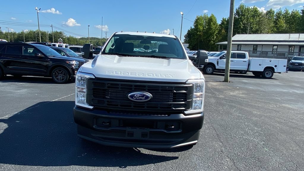 New 2026 Ford F350 XL AWD/4WD image 2