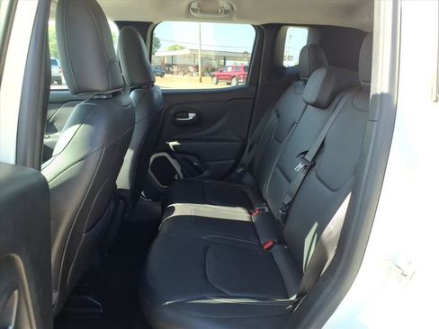 Used 2016 Jeep Renegade Limited FWD image 20