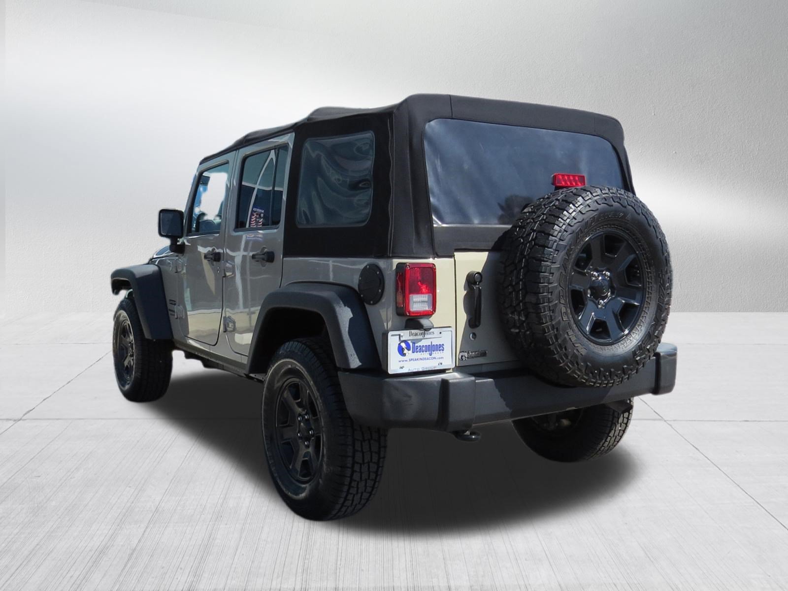 Used 2018 Jeep Wrangler Unlimited Sport S AWD/4WD image 5