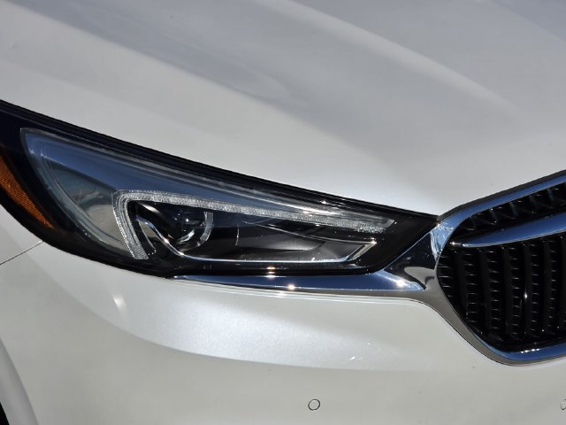 Used 2020 Buick Enclave Premium FWD image 11