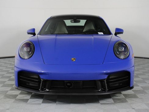 Used 2025 Porsche 911 Carrera image 10