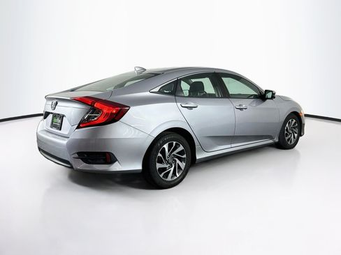Used 2018 Honda Civic EX image 9