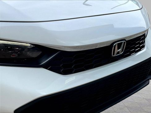 Used 2025 Honda Civic Sport image 31
