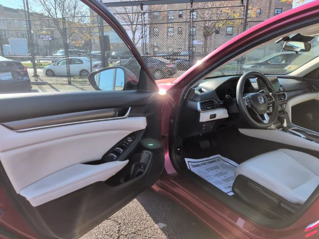 Used 2019 Honda Accord LX image 11