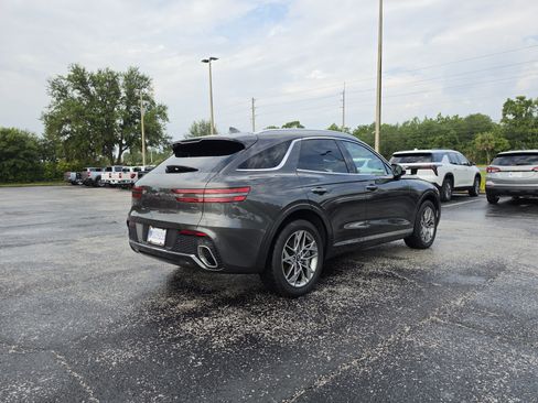 Used 2025 Genesis GV70 2.5T AWD/4WD image 5