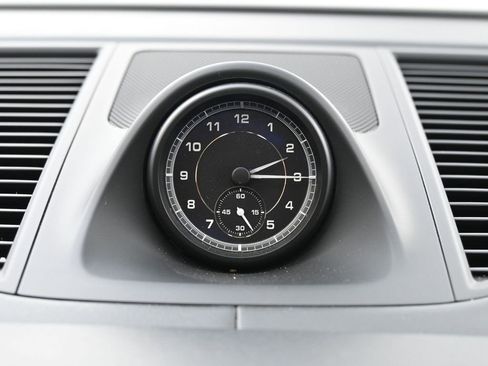 Certified 2023 Porsche Macan image 19