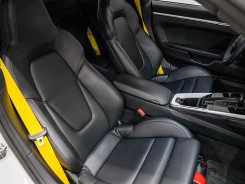 Used 2022 Porsche 911 Turbo S AWD/4WD image 21