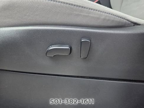Used 2022 Nissan Frontier SV RWD image 21