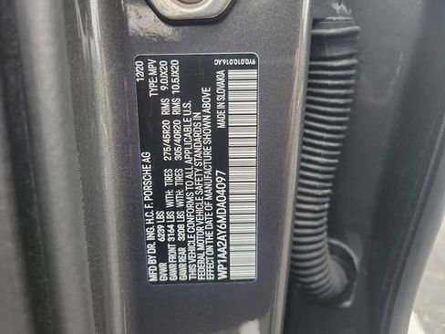 Used 2021 Porsche Cayenne AWD/4WD image 41