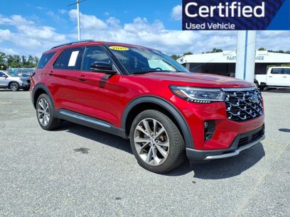 Certified 2025 Ford Explorer Platinum w/ Ultimate Package