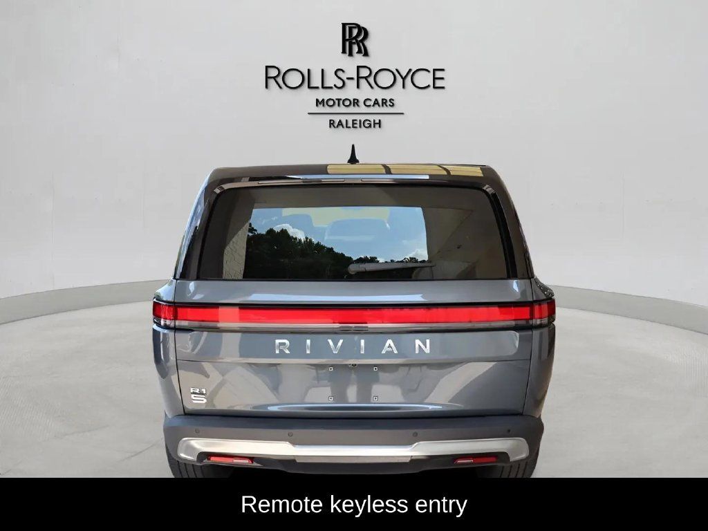Used 2024 Rivian R1S Adventure Dual AWD/4WD image 5