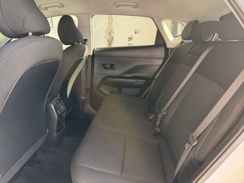 Used 2025 Hyundai Kona SEL image 25