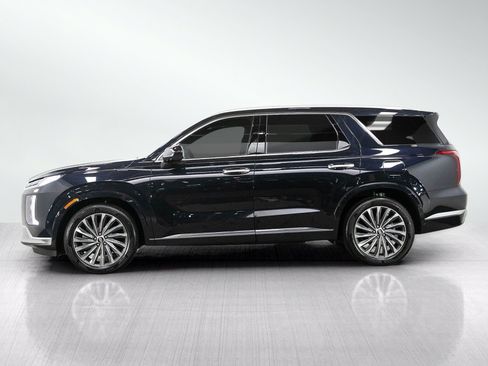 Used 2024 Hyundai Palisade Calligraphy AWD/4WD image 2