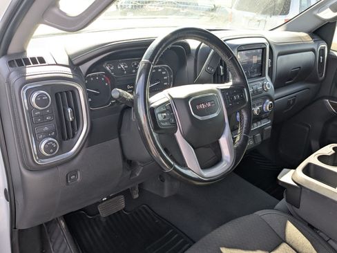 Used 2021 GMC Sierra 1500 SLE w/ Preferred Package AWD/4WD image 16
