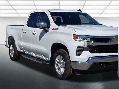 New 2026 Chevrolet Silverado 1500 LT w/ Z71 Off-Road Package AWD/4WD image 39