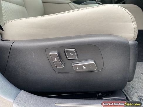 Used 2013 Lexus LS 460 AWD w/ Comfort Pkg image 7