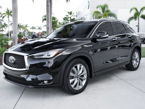 Used 2022 INFINITI QX50 Luxe FWD image 6