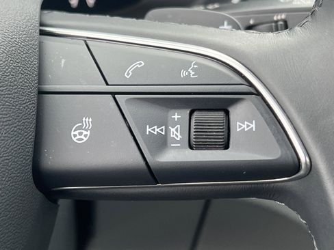 Used 2025 Audi Q5 2.0T Premium image 26