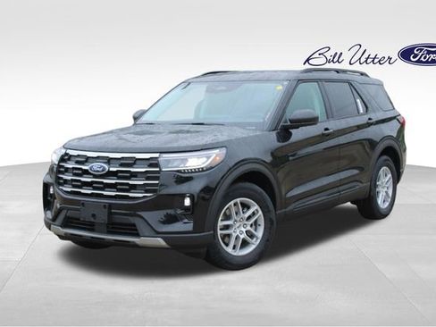 New 2026 Ford Explorer Active RWD image 1