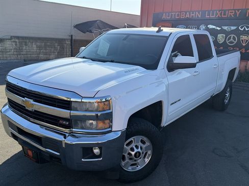 Used 2016 Chevrolet Silverado 2500 LT w/ Z71 Package, Off-Road AWD/4WD image 6