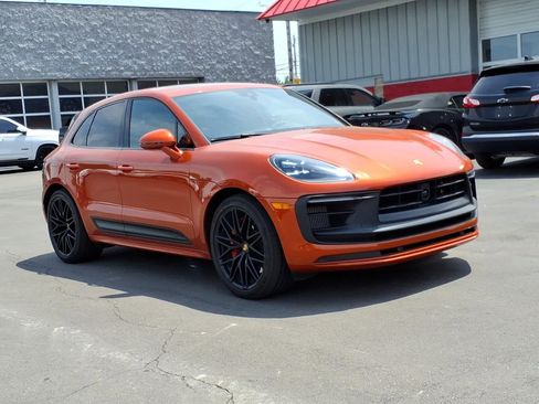 Used 2023 Porsche Macan GTS AWD/4WD image 7