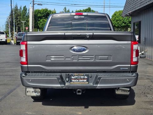 Used 2021 Ford F150 Lariat w/ Equipment Group 502A High AWD/4WD image 4