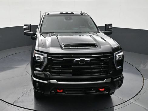 Used 2026 Chevrolet Silverado 2500 LT w/ Trail Boss Package AWD/4WD image 19