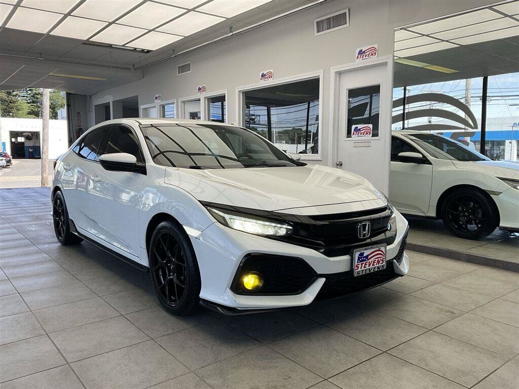 Used 2018 Honda Civic Sport image 1