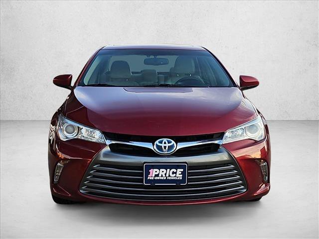 Used 2017 Toyota Camry XLE w/ Moonroof Package FWD image 2