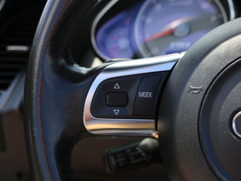 Used 2011 Audi R8 V8 AWD/4WD image 15