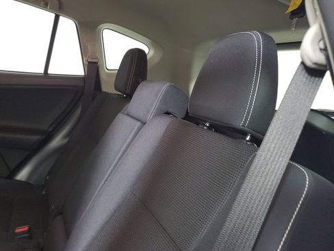 Used 2017 Toyota RAV4 XLE FWD image 13