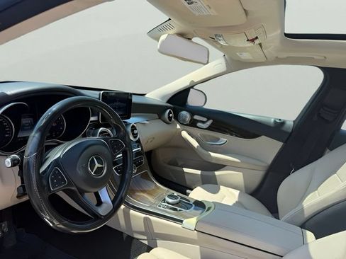 Used 2017 Mercedes-Benz C 300 4MATIC Sedan image 15