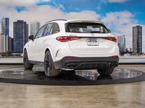 Used 2026 Mercedes-Benz GLC 43 AMG GLC 43 AMG image 9