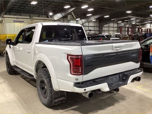 Used 2018 Ford F150 Raptor w/ Equipment Group 802A Luxury AWD/4WD image 3